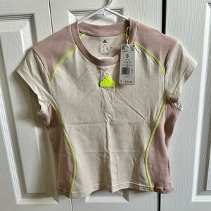 ✨NWT✨ Adidas Lym Short Sleeve T-Shirt